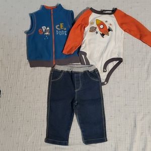 🌱BUNDLE 3 FOR $21🌱 baby boy outfit